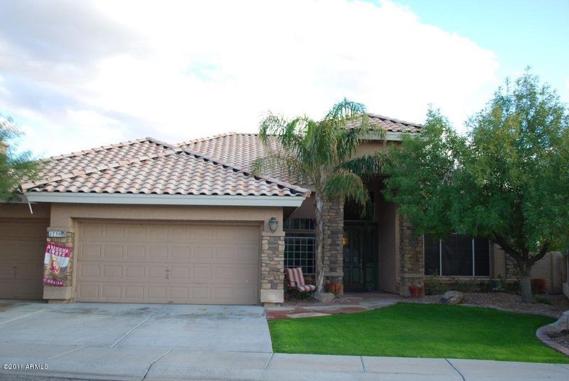 1739 E Saltsage Dr, Phoenix, AZ 85048