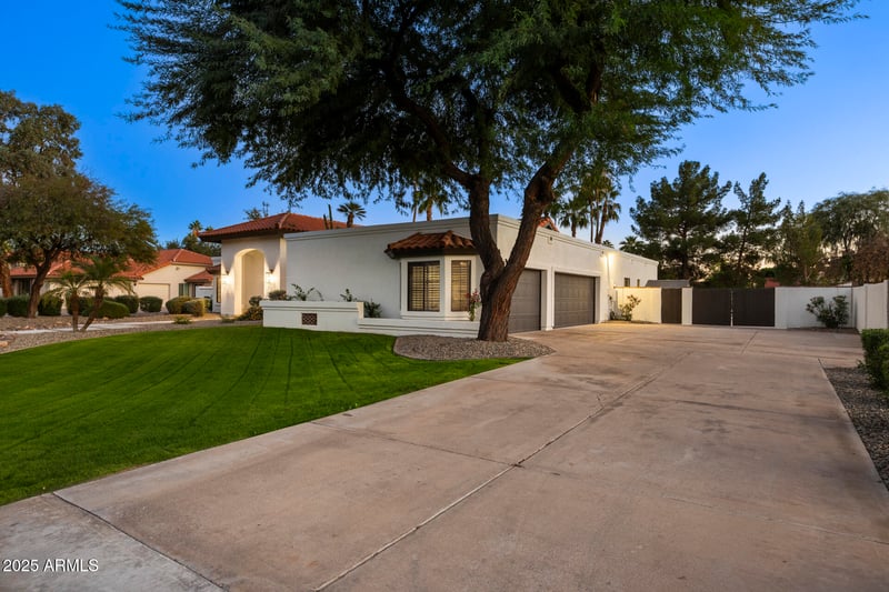 1739 Knox Rd, Tempe, AZ 85284