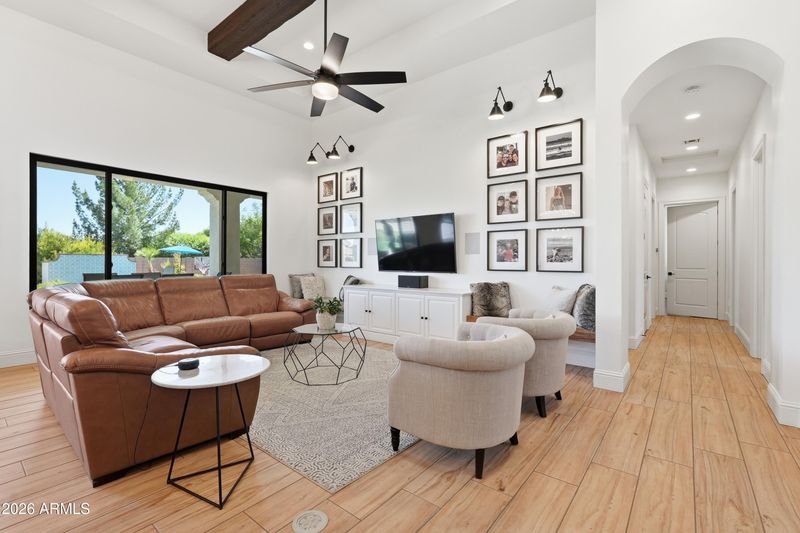 1739 S 142nd St, Gilbert, AZ 85295