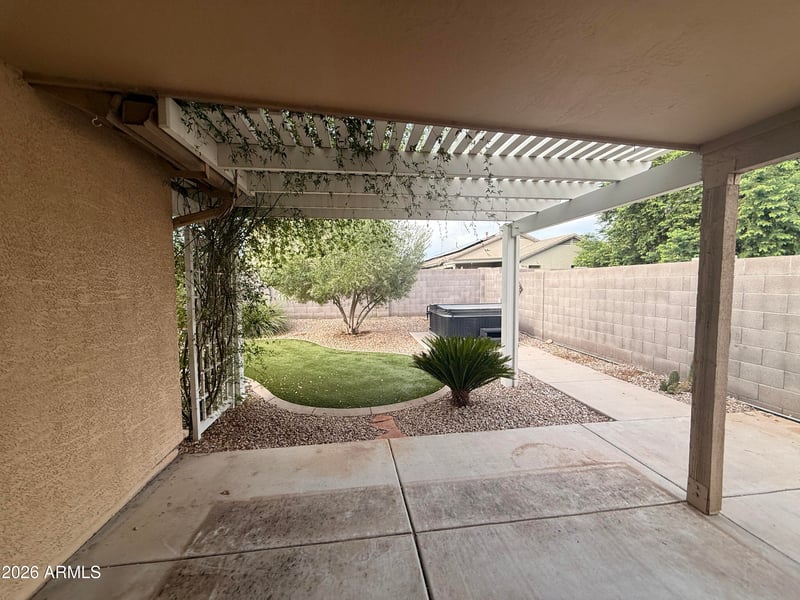1739 W Desert Canyon Dr, San Tan Valley, AZ 85144