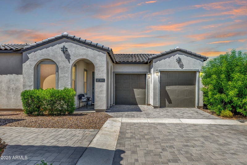 17391 Guthrie St, Surprise, AZ 85388