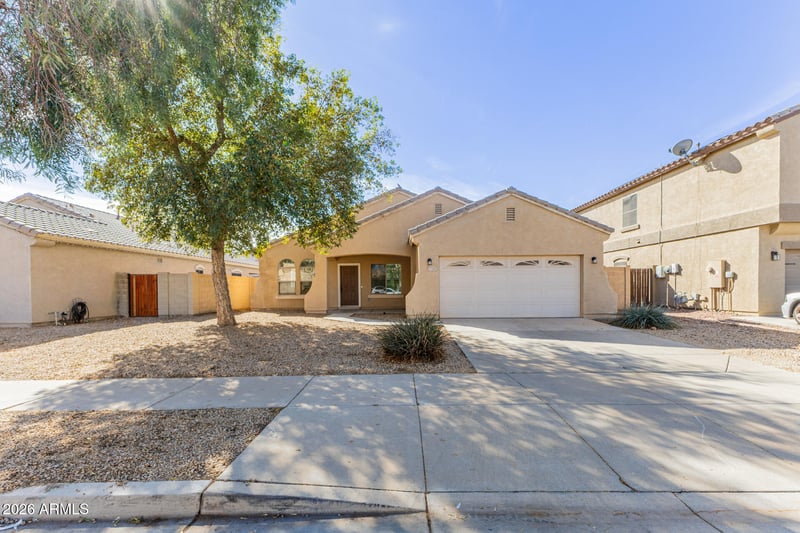 17391 Hilton Ave, Goodyear, AZ 85338