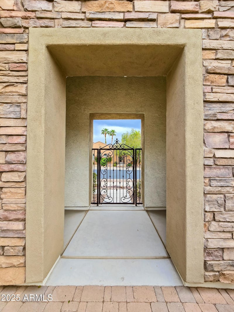 17394 Lincoln St, Goodyear, AZ 85338