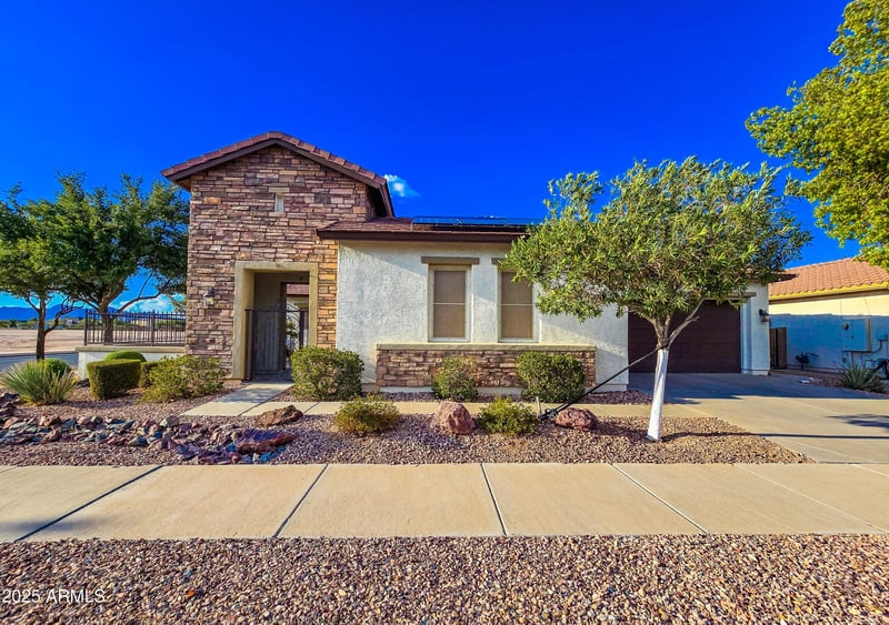 17394 Lincoln St, Goodyear, AZ 85338