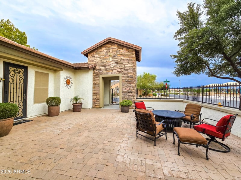 17394 Lincoln St, Goodyear, AZ 85338