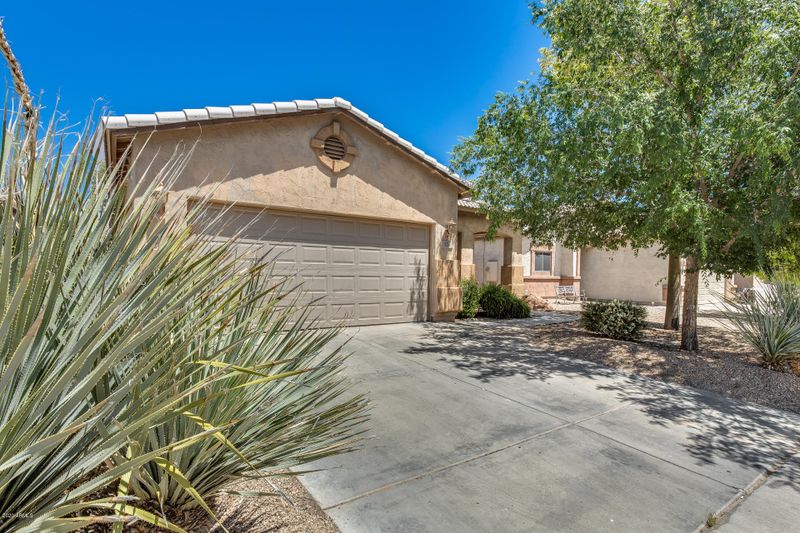 174 E Cheyenne Rd, San Tan Valley, AZ 85143
