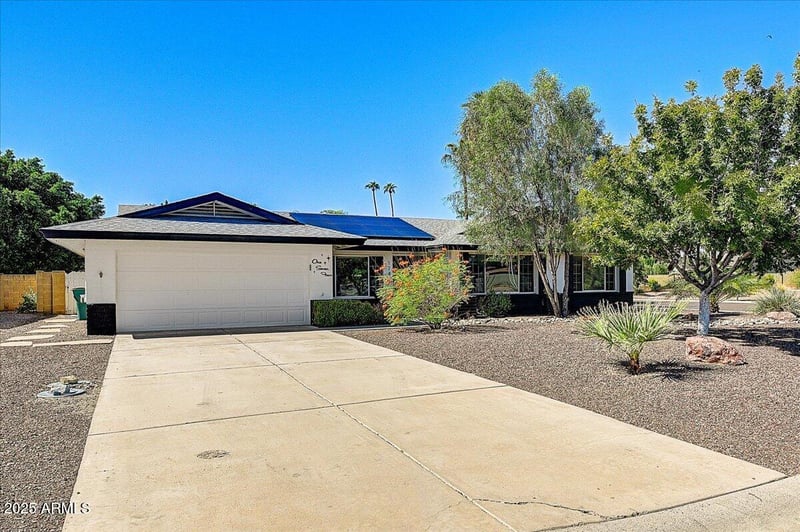 174 Sagebrush Cir, Litchfield Park, AZ 85340