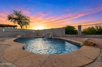 1740 Francisco Dr, Phoenix, AZ 85042