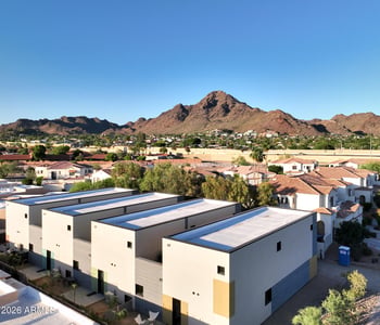 1740 Ocotillo Rd #1, Phoenix, AZ 85016