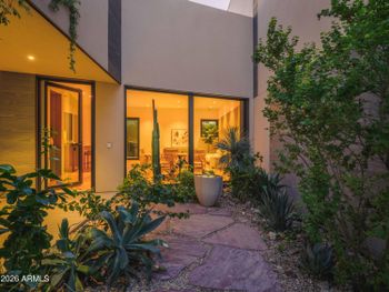 1740 E Ocotillo Rd #1, Phoenix, AZ 85016