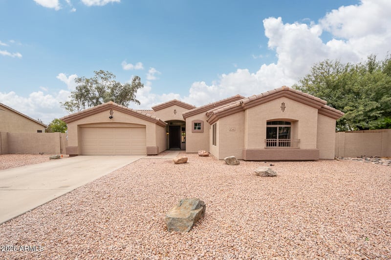 1740 Heritage Dr, Gilbert, AZ 85295