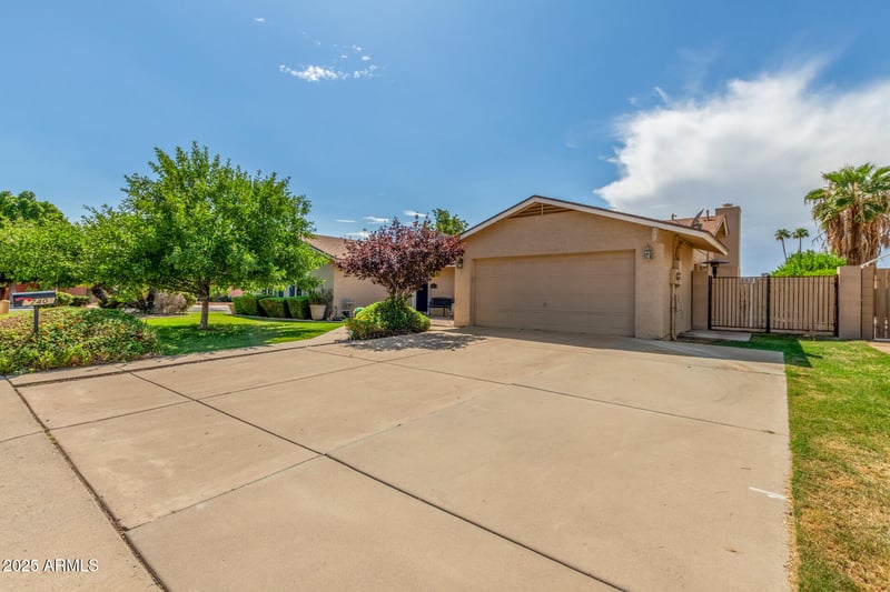 17402 39th Ave, Glendale, AZ 85308