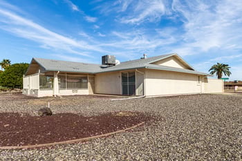 17402 Horseshoe Ln, Sun, AZ 85373