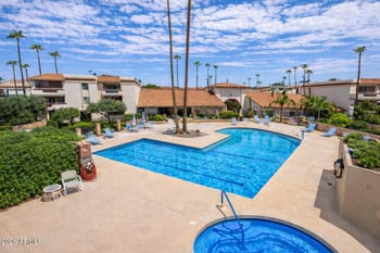 17404 99th Ave #102, Sun City, AZ 85373