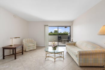 17404 99th Ave #106, Sun City, AZ 85373