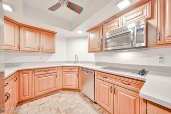 17404 99th Ave #330, Sun City, AZ 85373