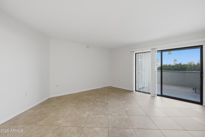 17404 99th Ave #106, Sun City, AZ 85373