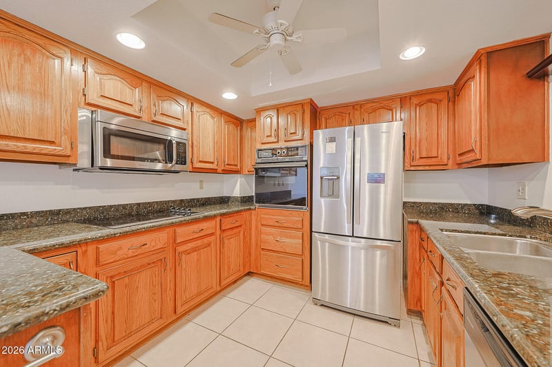 17404 N 99th Ave #306, Sun City, AZ 85373