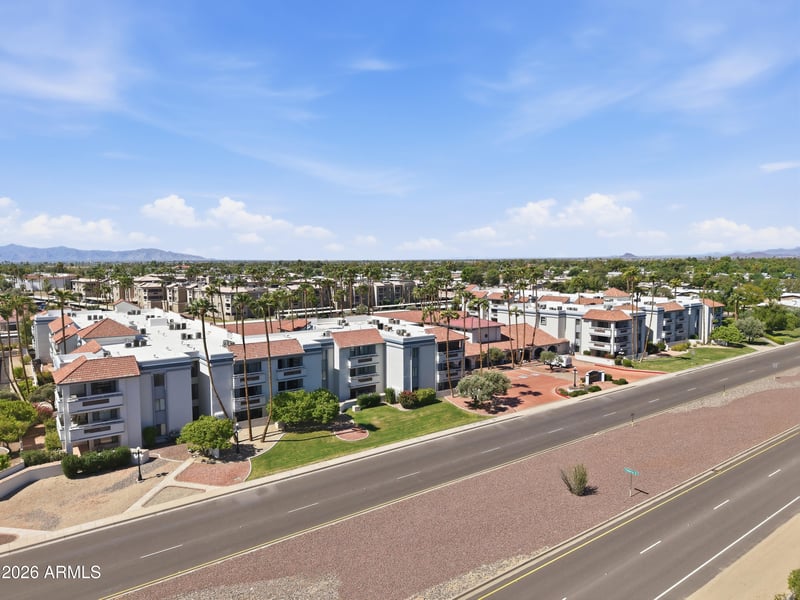 17404 N 99th Ave #310, Sun City, AZ 85373