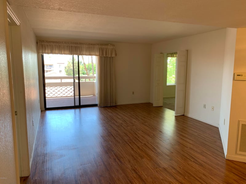 17404 N 99th Ave #317, Sun City, AZ 85373