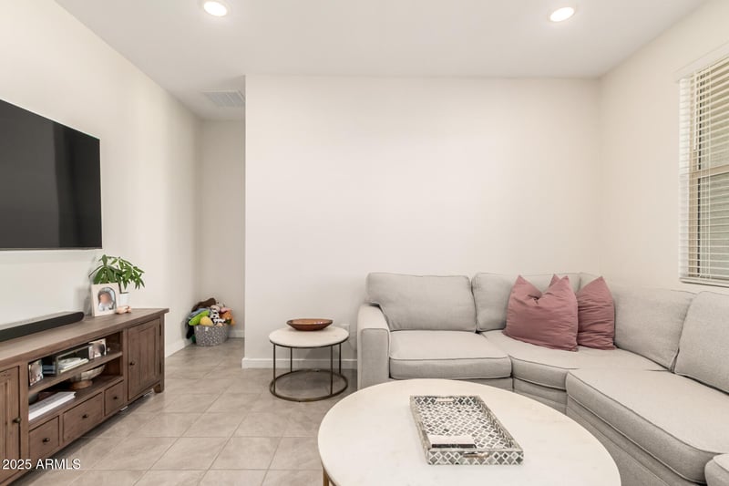 17404 Sunnyslope Ln, Waddell, AZ 85355