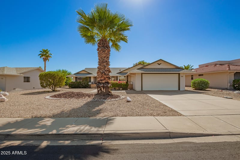 17405 Conquistador Dr, Sun City West, AZ 85375
