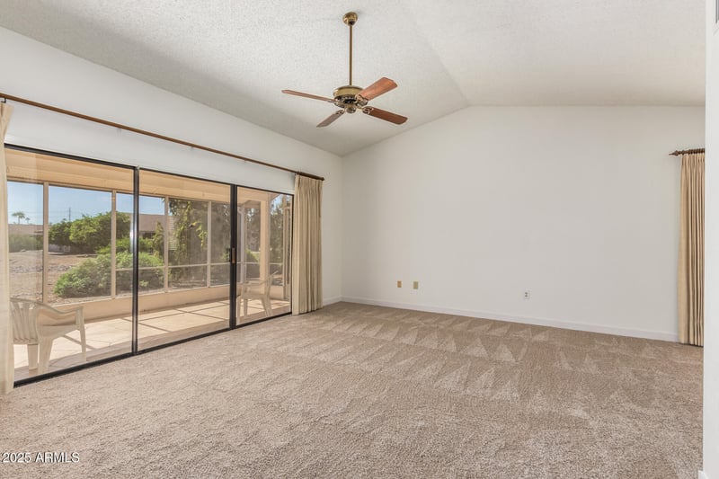 17405 Conquistador Dr, Sun City West, AZ 85375