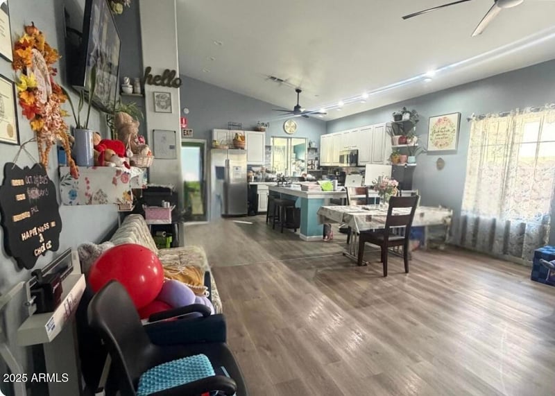 17406 22nd St, Phoenix, AZ 85022