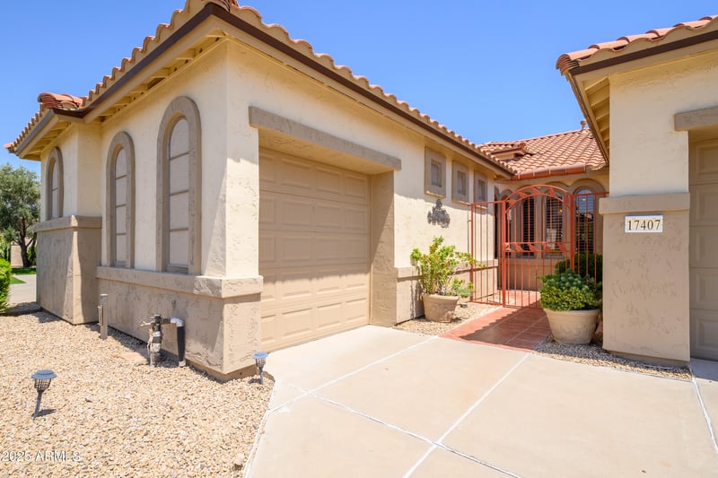17407 Goldwater Dr, Surprise, AZ 85374
