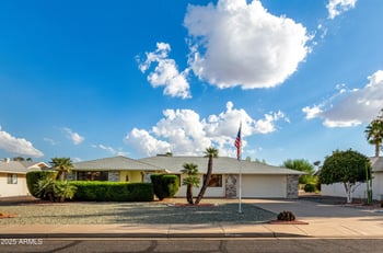17409 Conquistador Dr, Sun City West, AZ 85375