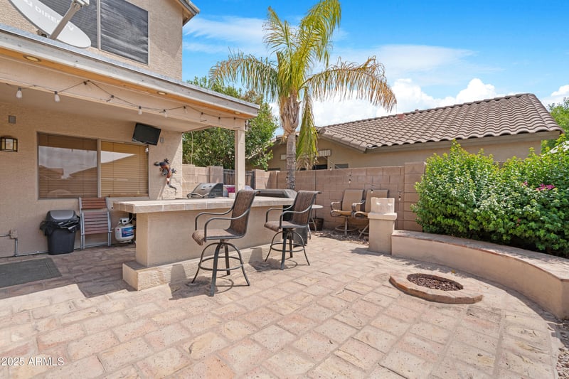 1741 Carla Vista Dr, Gilbert, AZ 85295
