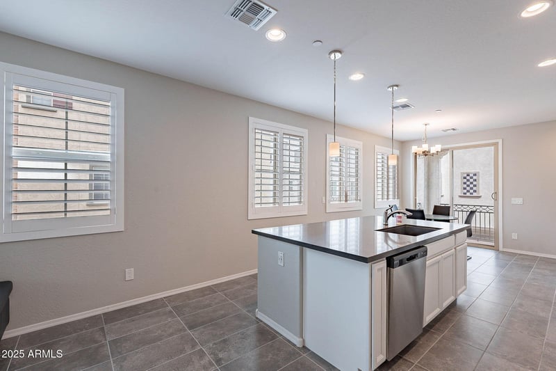 1741 Chelsea Ln, Gilbert, AZ 85295