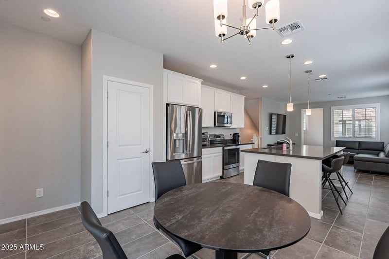 1741 Chelsea Ln, Gilbert, AZ 85295