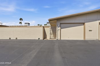 17411 99th Dr, Sun City, AZ 85373