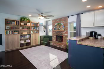 17412 56th Ave, Glendale, AZ 85308