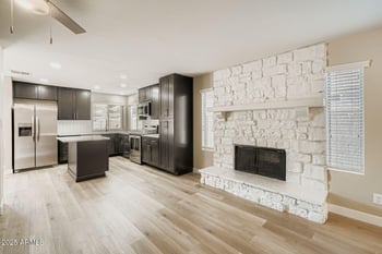 17412 58th Ln, Glendale, AZ 85308