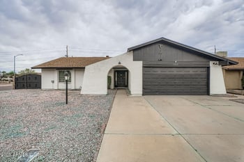 17412 58th Ln, Glendale, AZ 85308