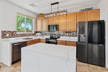 17413 Mandalay Ln, Surprise, AZ 85388