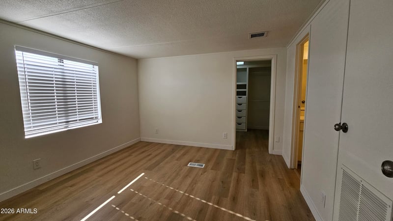 17414 66th Ln, Glendale, AZ 85308