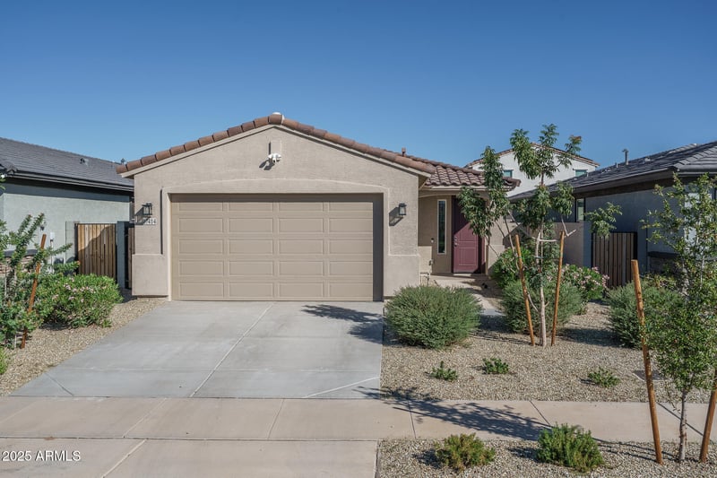 17414 Via De Luna Dr, Surprise, AZ 85387