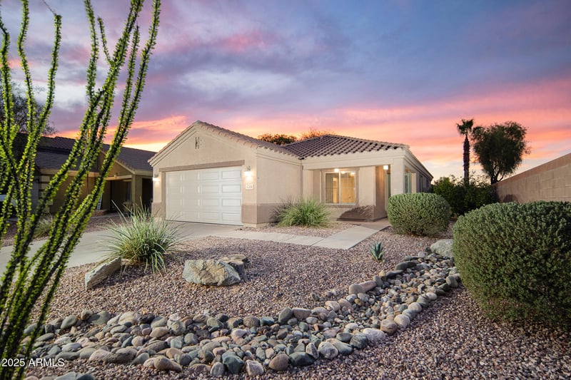 17416 Ventura St, Surprise, AZ 85388