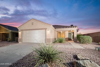 17416 Ventura St, Surprise, AZ 85388