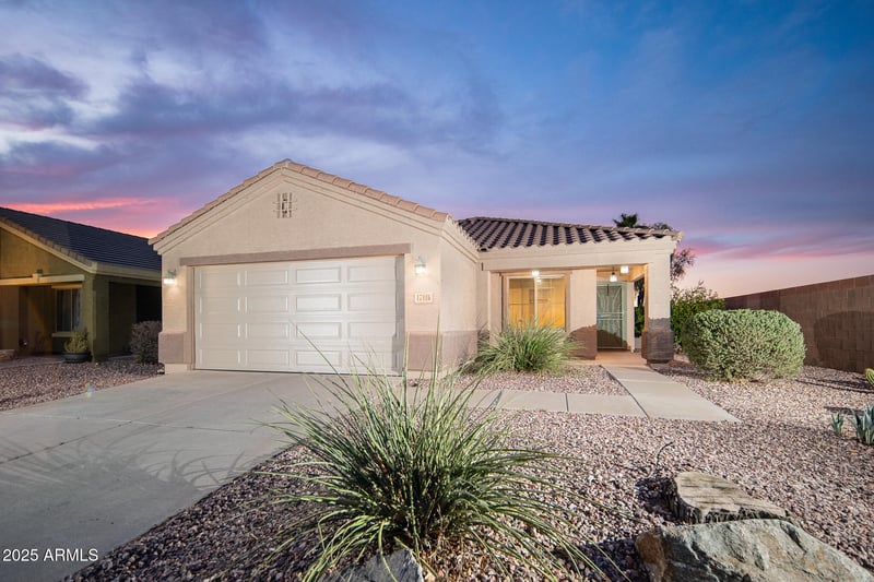 17416 Ventura St, Surprise, AZ 85388
