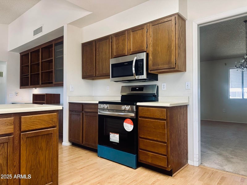 17418 123rd Dr, Sun City West, AZ 85375