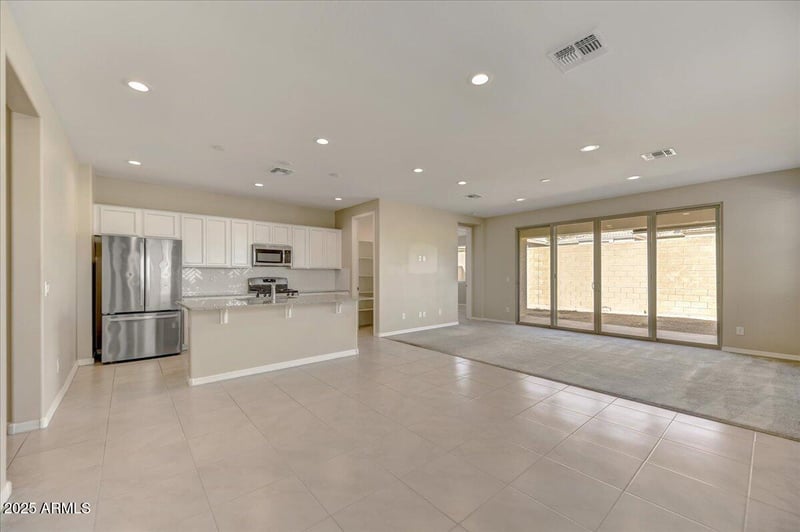 17418 184th Ln, Surprise, AZ 85374