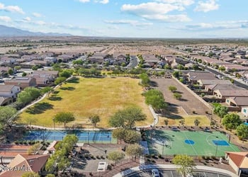 17419 Patrick Ln, Surprise, AZ 85387