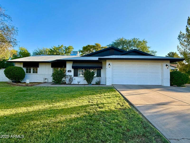 1742 Butler Dr, Phoenix, AZ 85021