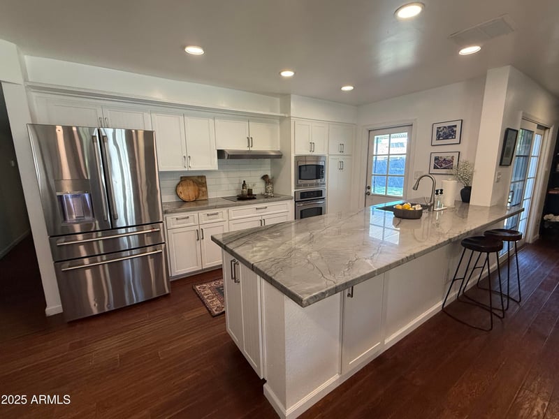 1742 Butler Dr, Phoenix, AZ 85021