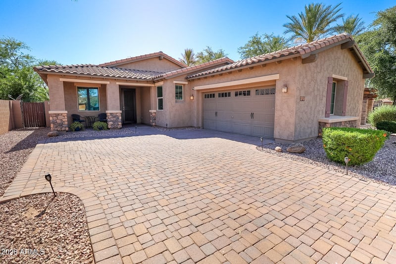 1742 144th Dr, Goodyear, AZ 85395