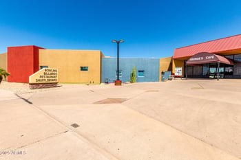 17421 Boswell Blvd, Sun City, AZ 85373